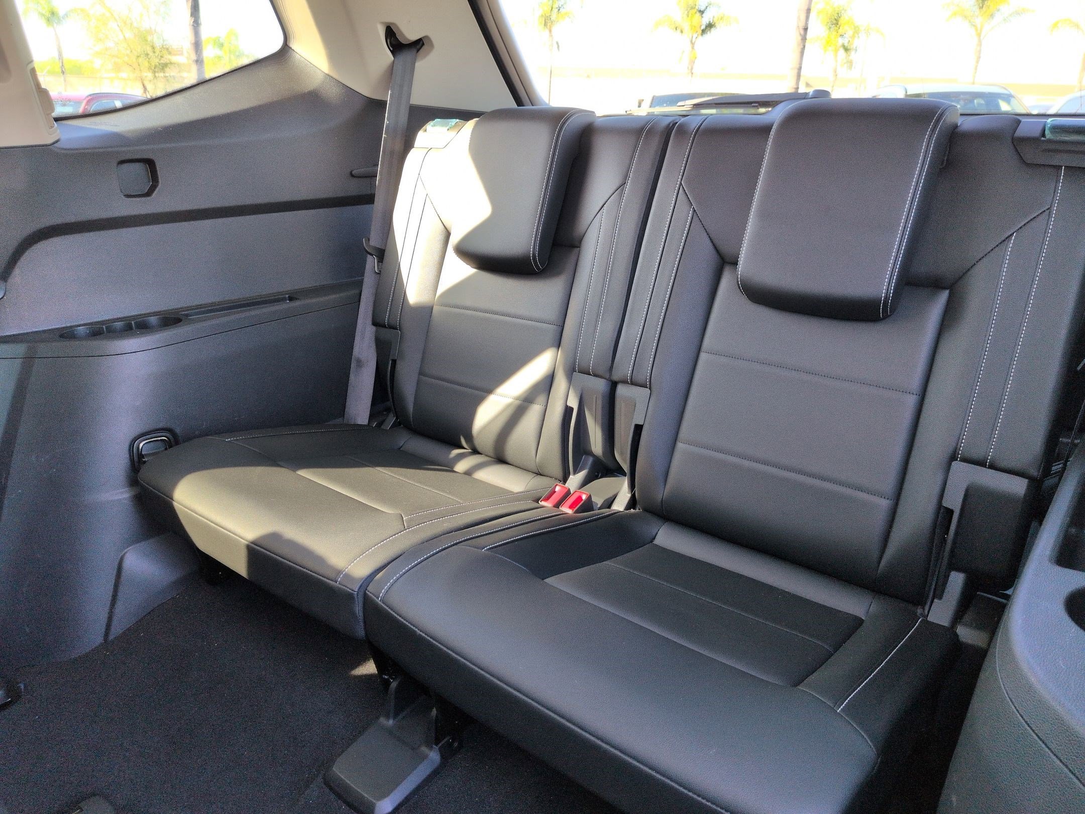 Used 2023 Volkswagen Atlas SE w/ Panoramic Sunroof Package image 30