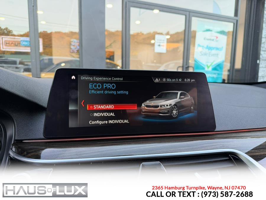 Used 2018 BMW 530i xDrive w/ M Sport Package image 33