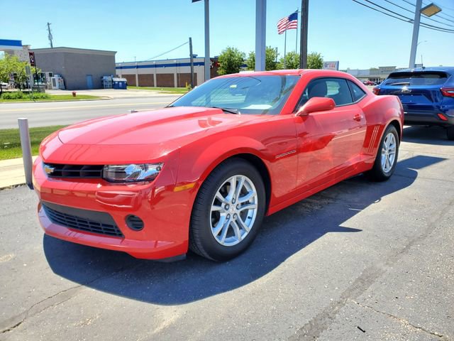 Used 2014 Chevrolet Camaro LS RWD image 2