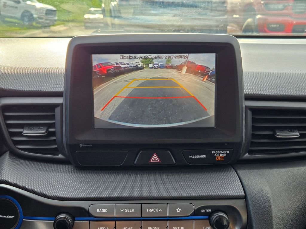 Used 2019 Hyundai Veloster 2.0 FWD image 22