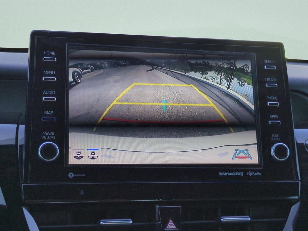 Used 2021 Toyota Camry XLE FWD image 16