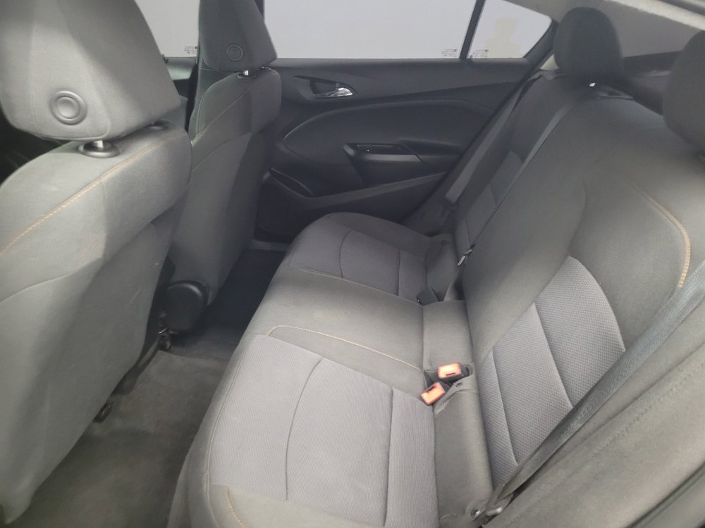 Used 2018 Chevrolet Cruze LS FWD image 18