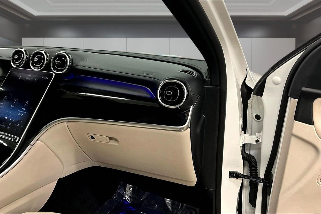 Used 2023 Mercedes-Benz GLC 300 4MATIC image 26