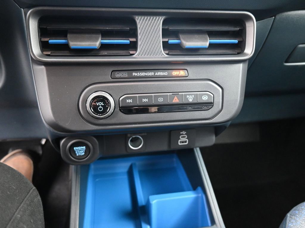 New 2026 Ford Maverick XLT image 15