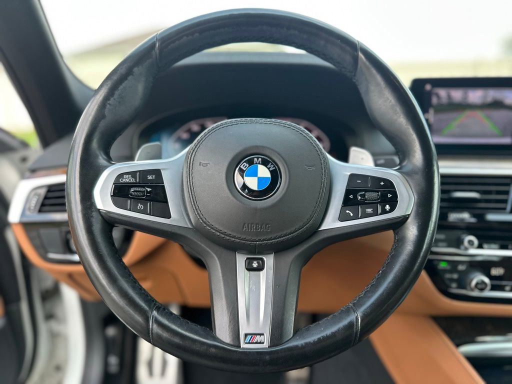 Used 2020 BMW M550i xDrive w/ Premium Package image 29