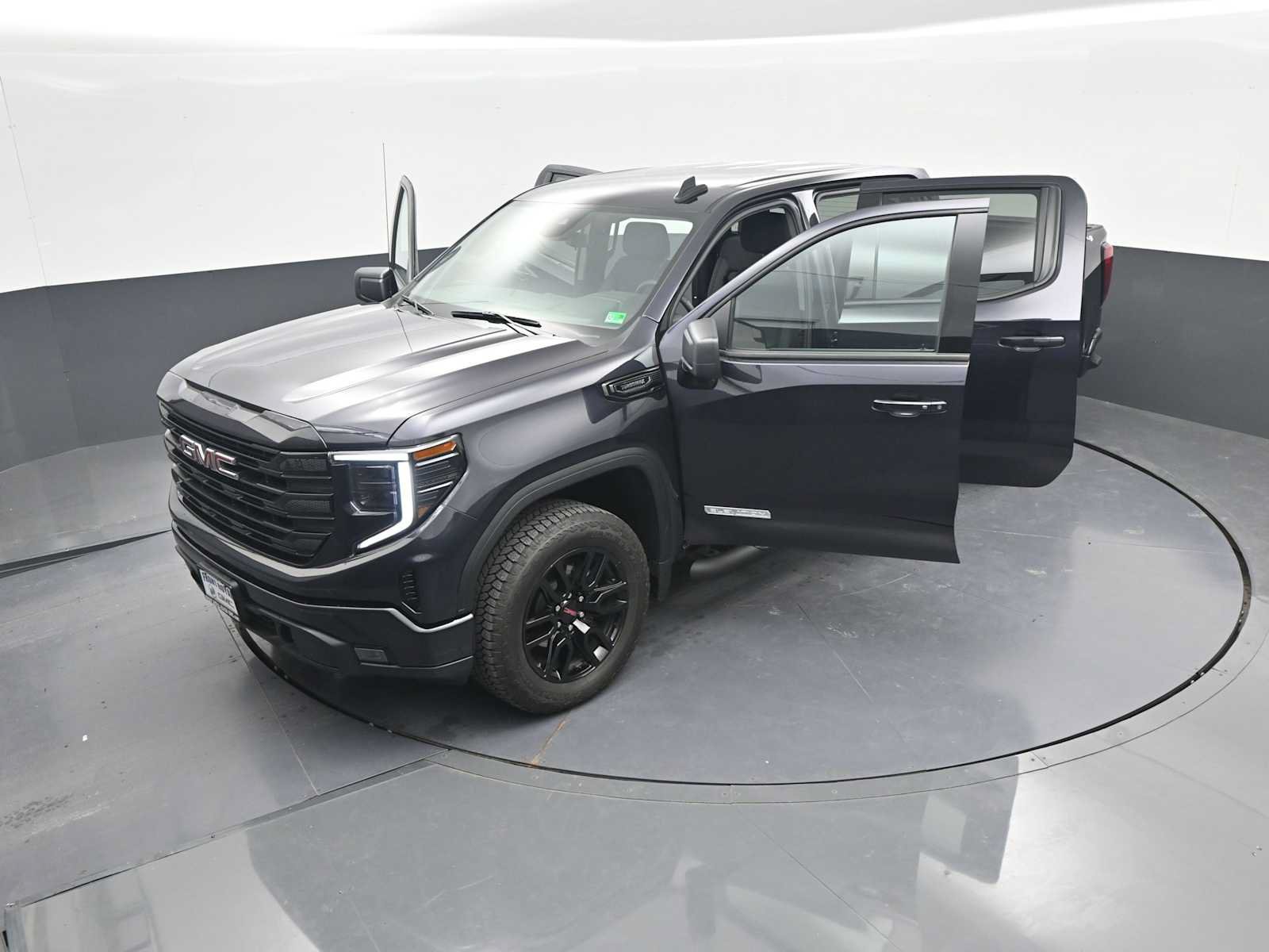 Used 2026 GMC Sierra 1500 Elevation w/ Elevation Select Package AWD/4WD image 49