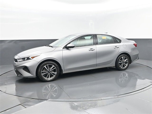 Used 2024 Kia Forte LXS w/ LXS Technology Package image 5