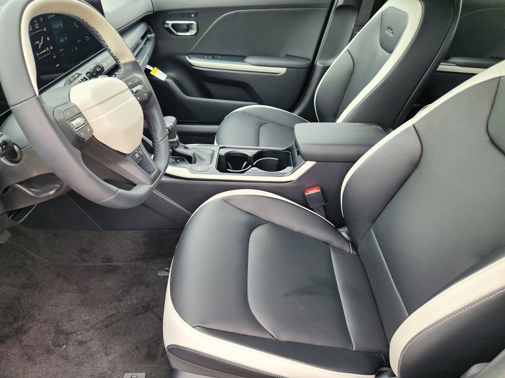 New 2026 Kia K4 GT-Line FWD image 9
