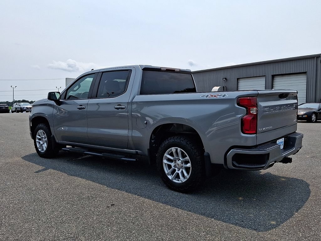 Used 2023 Chevrolet Silverado 1500 RST AWD/4WD image 4