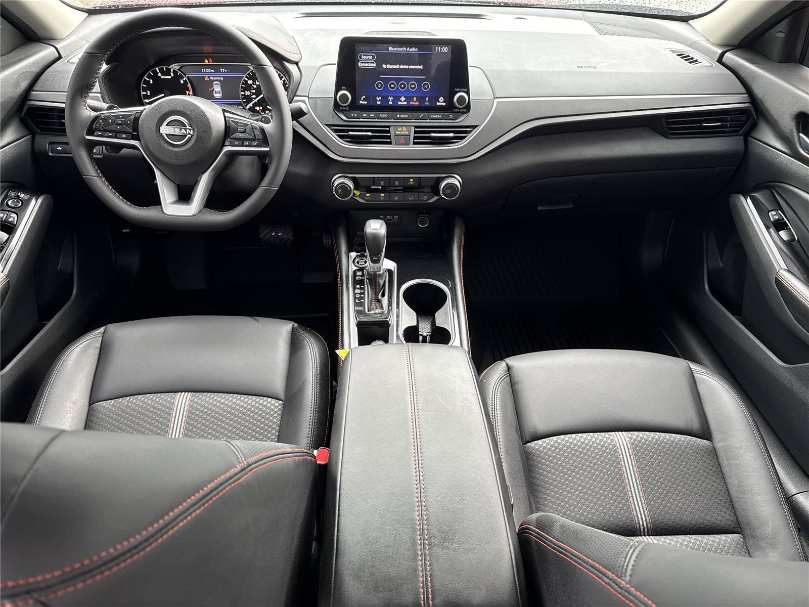Used 2025 Nissan Altima 2.5 SR FWD image 14