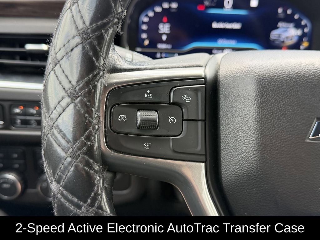Used 2023 Chevrolet Suburban Z71 AWD/4WD image 16