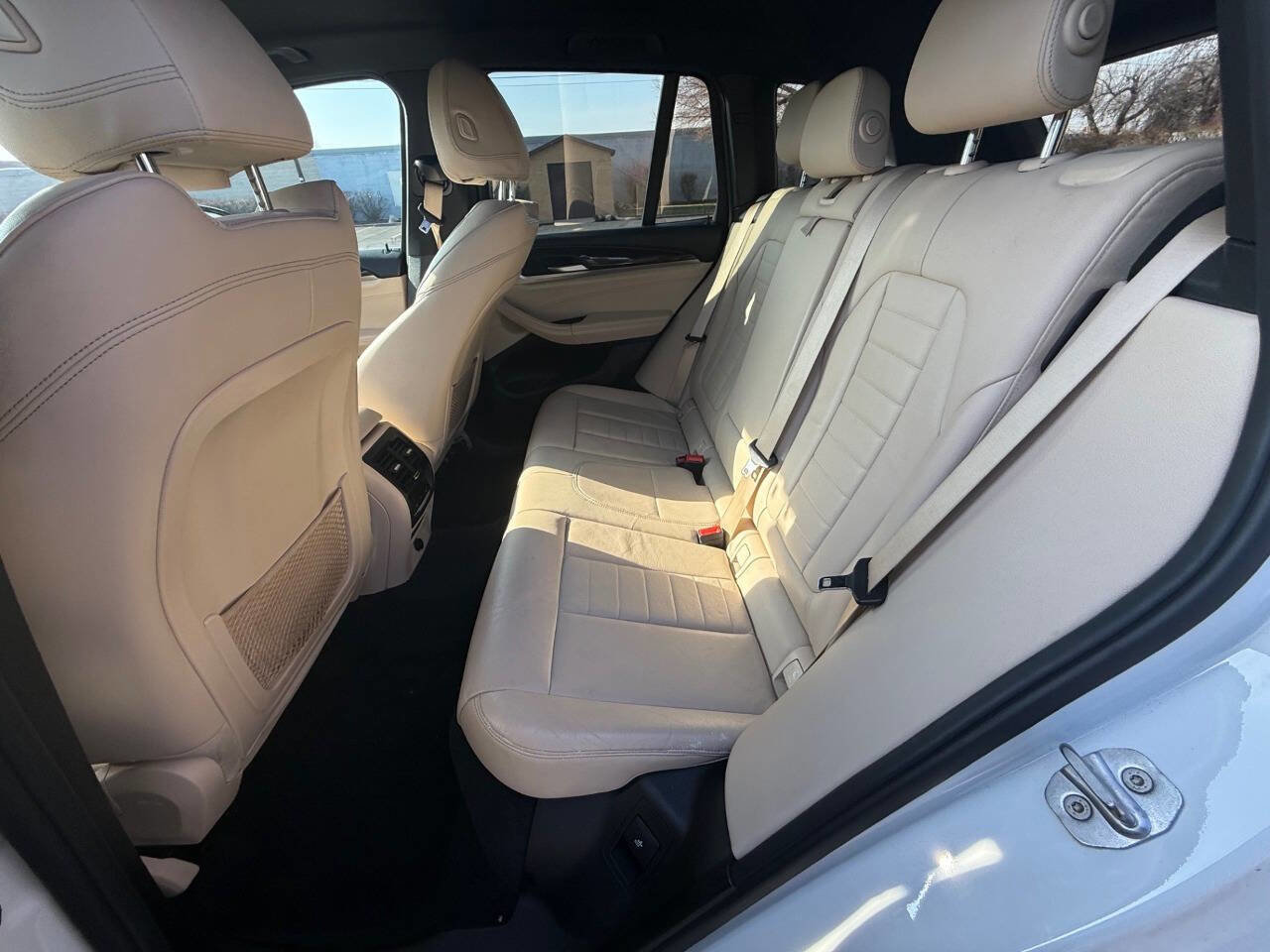 Used 2018 BMW X3 xDrive30i image 11