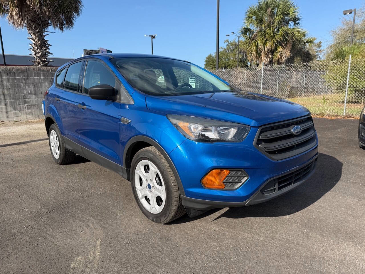 Used 2019 Ford Escape S FWD image 2