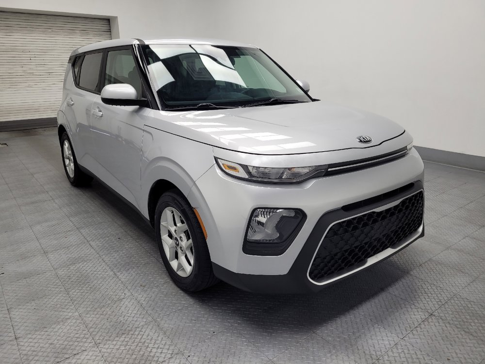 Used 2020 Kia Soul S FWD image 13