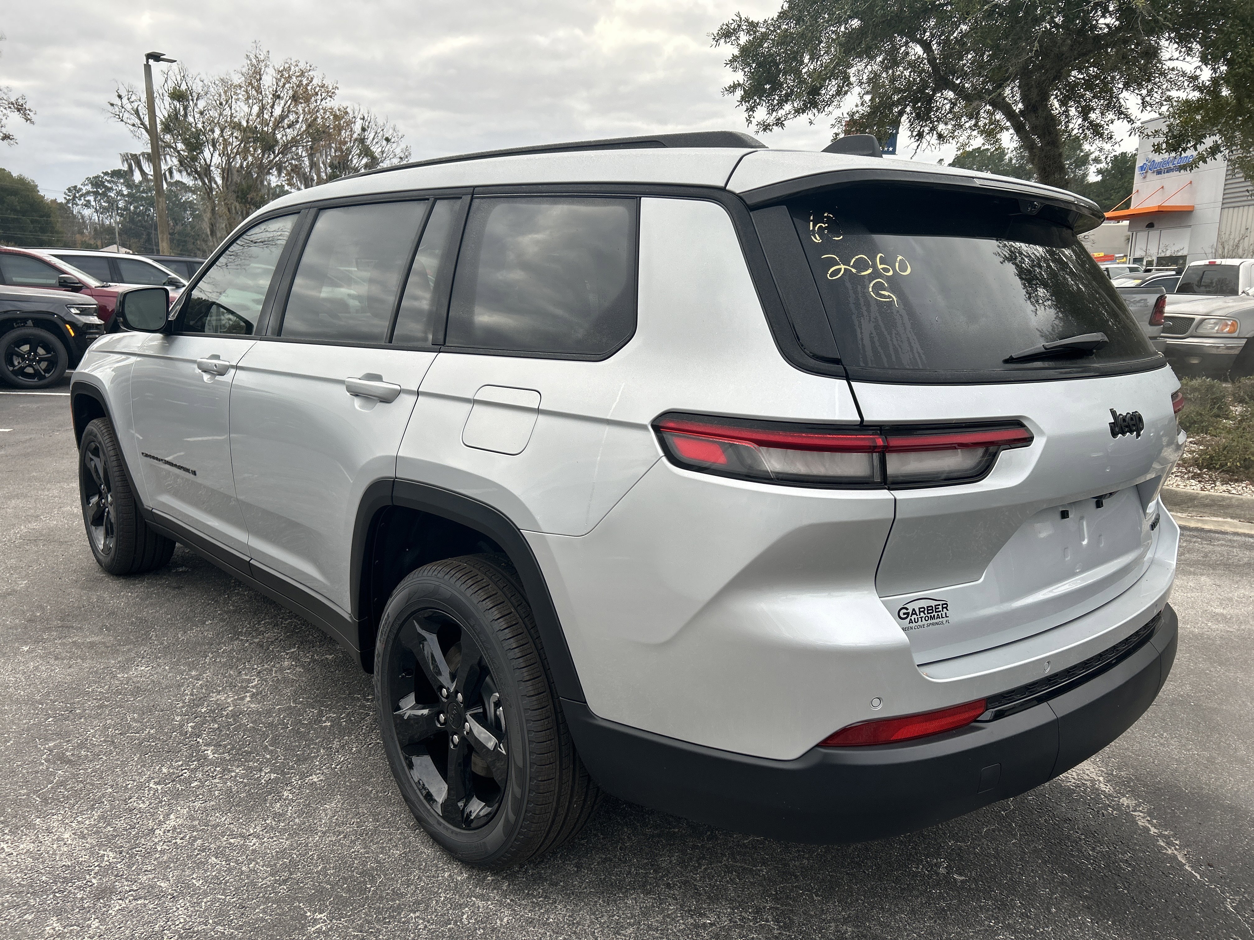 New 2025 Jeep Grand Cherokee L Limited w/ Luxury Tech Group II image 5