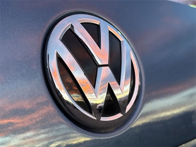 Used 2017 Volkswagen Jetta SE image 18