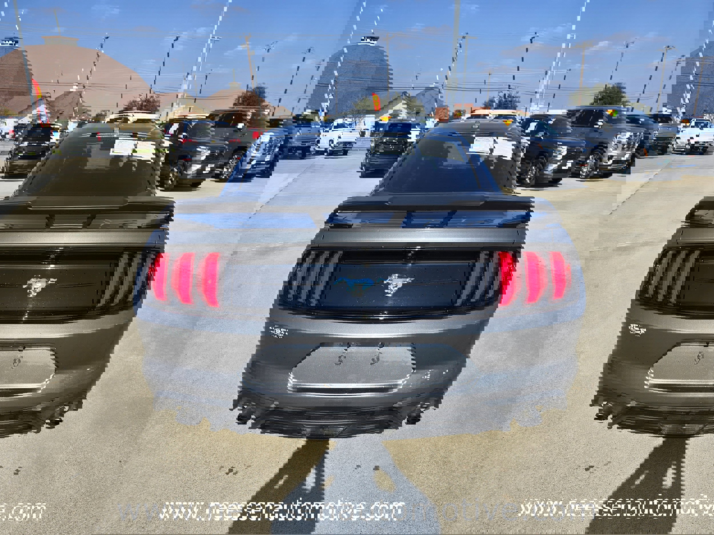 Used 2023 Ford Mustang Coupe image 7