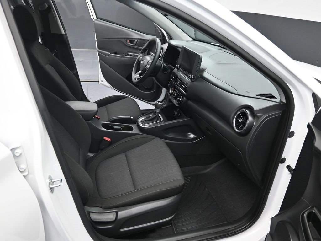 Used 2023 Hyundai Kona SEL w/ Cargo Package image 37