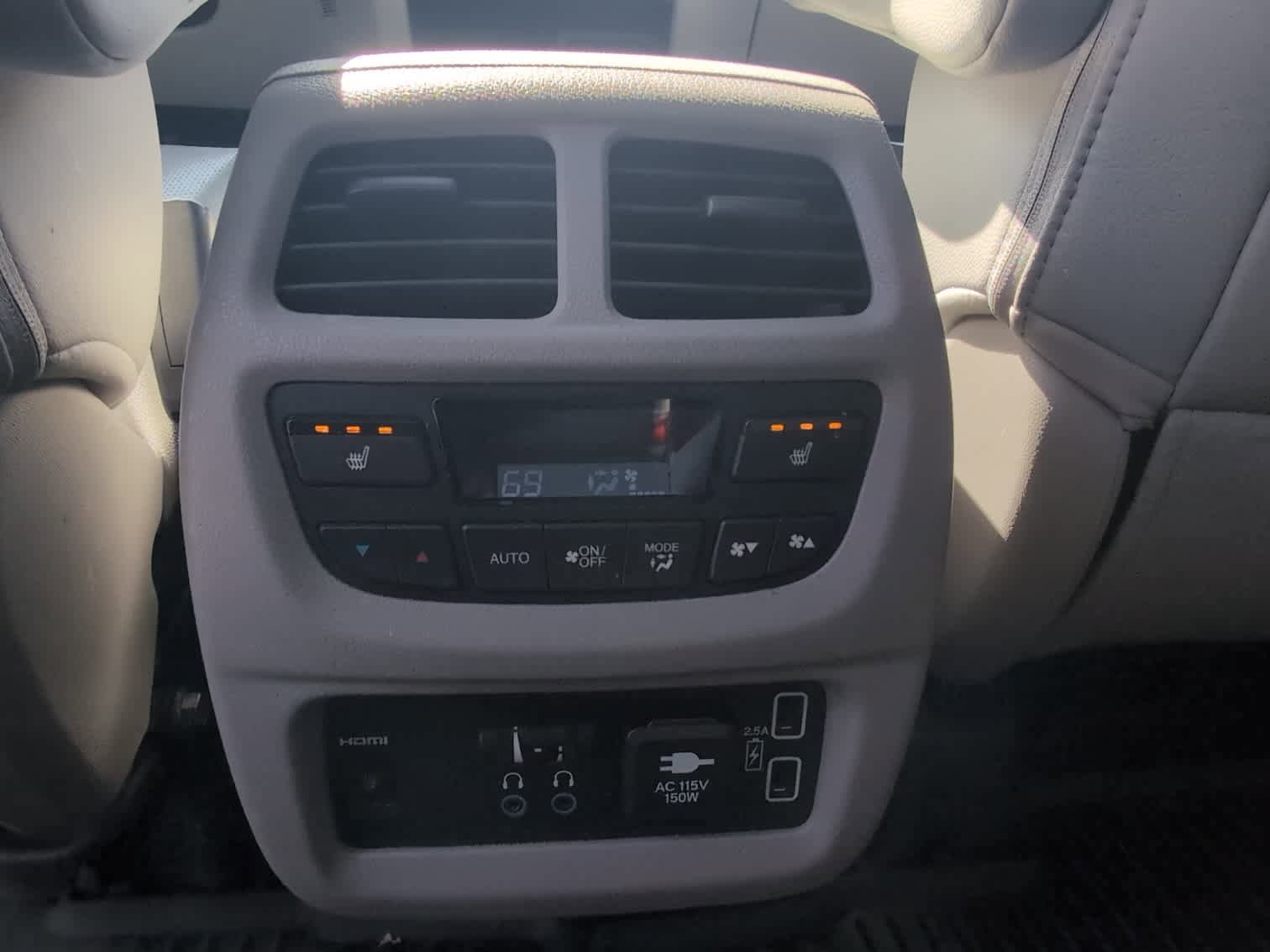 Used 2019 Honda Pilot Elite image 38
