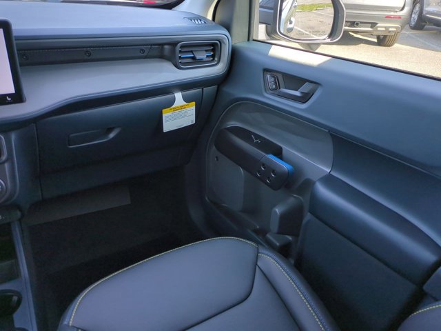 New 2026 Ford Maverick Lobo image 17