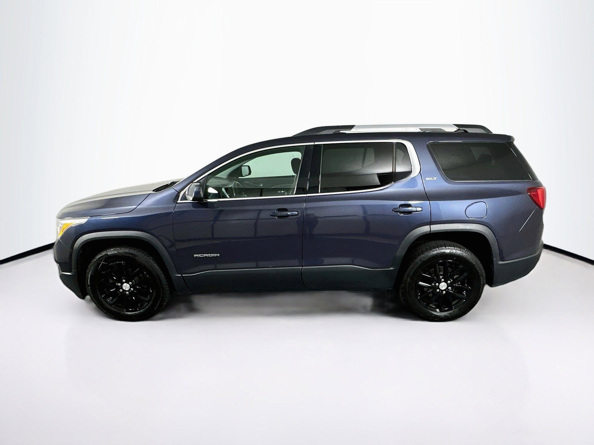 Used 2018 GMC Acadia SLT FWD image 4