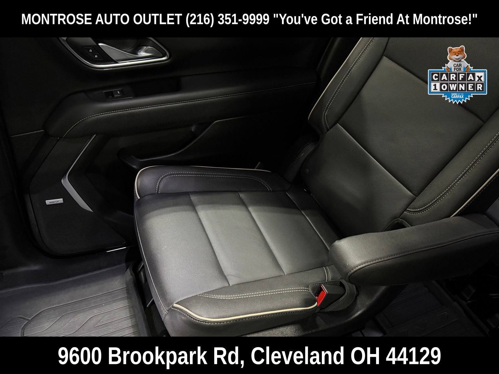 Used 2023 GMC Yukon XL SLT w/ SLT Premium Package image 31