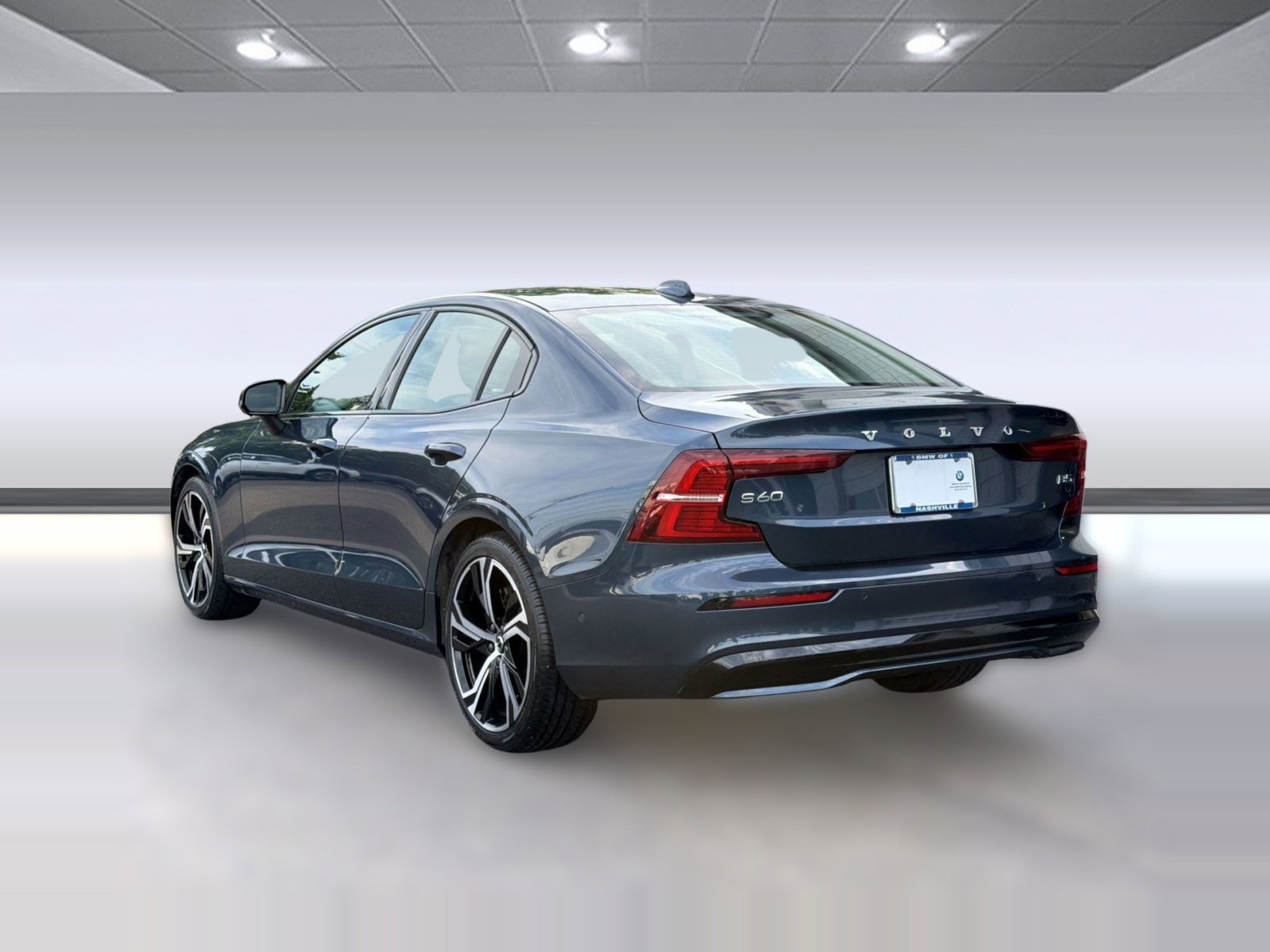 Used 2024 Volvo S60 B5 Plus FWD image 3