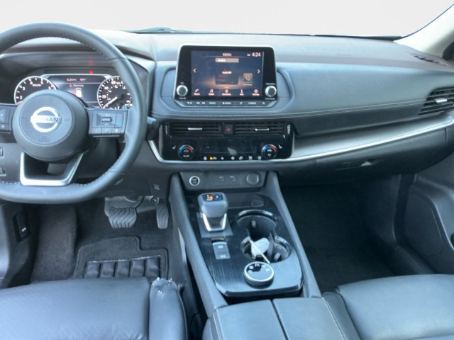 Used 2021 Nissan Rogue SV w/ Premium Package AWD/4WD image 12