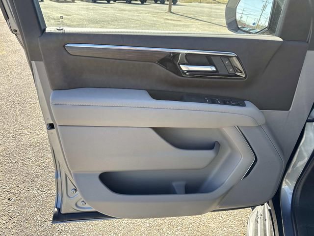 New 2026 Chevrolet Tahoe LS w/ LPO, Dark Essentials Package image 41