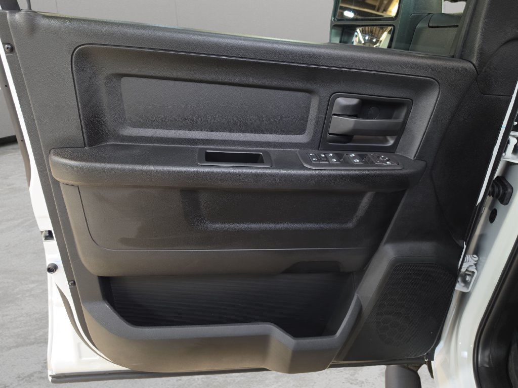 New 2026 RAM 2500 Tradesman AWD/4WD image 14