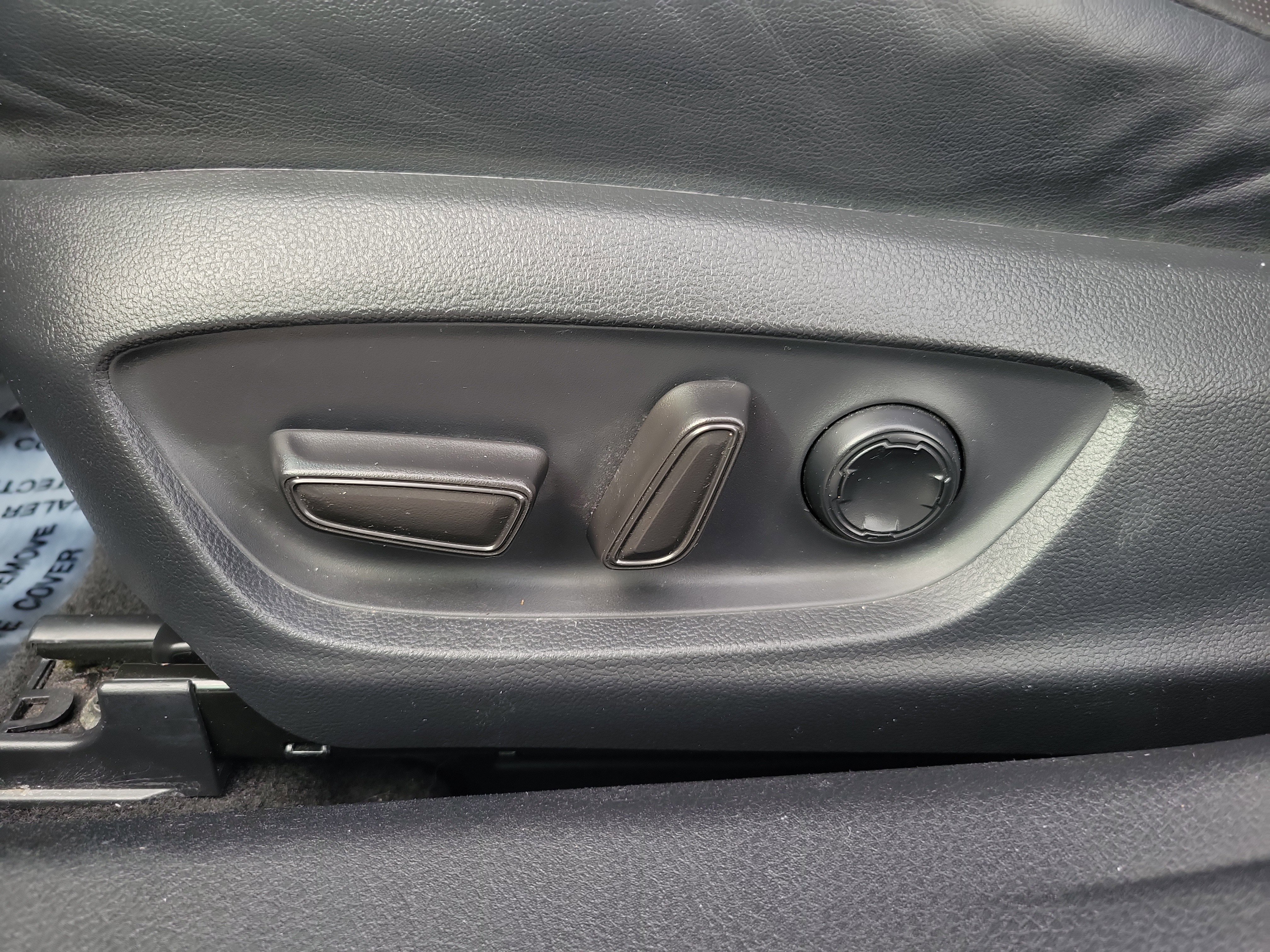 Certified 2019 Toyota Avalon Touring w/ Advanced Safety Package image 23