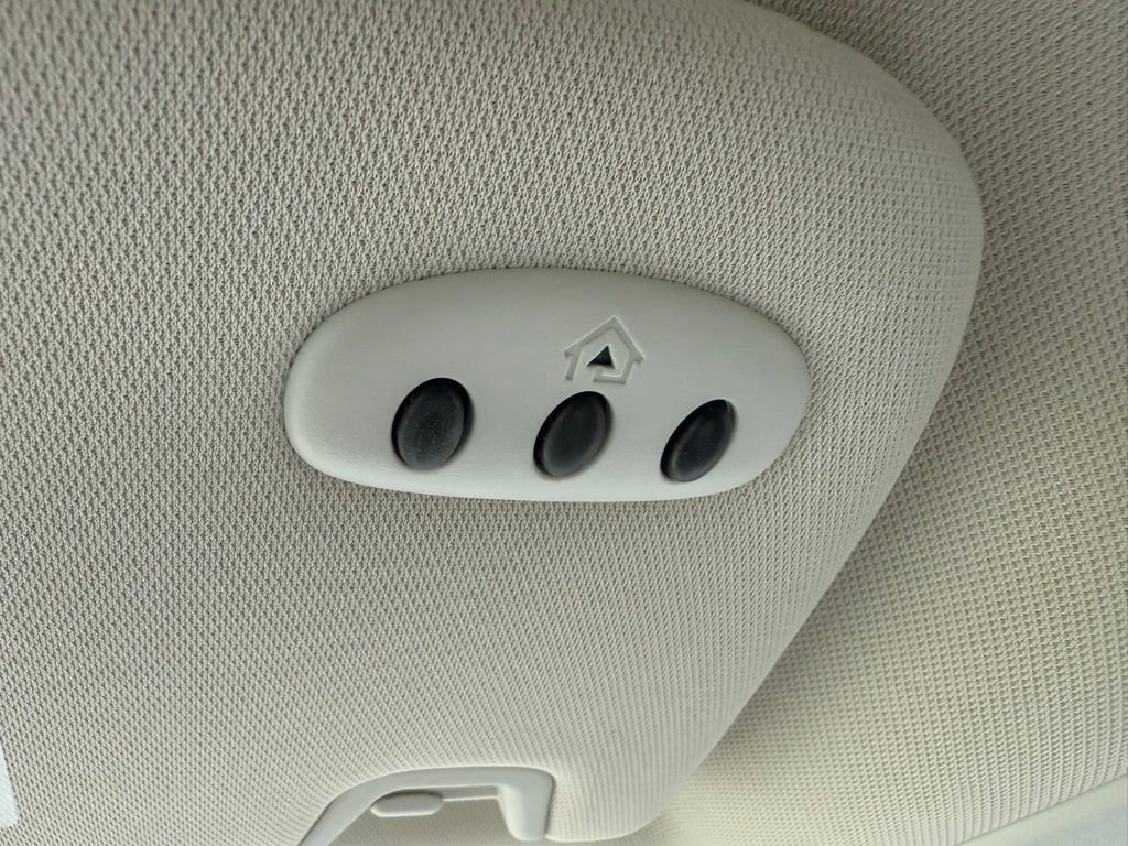 Used 2023 Ford Edge SEL w/ Convenience Package image 22