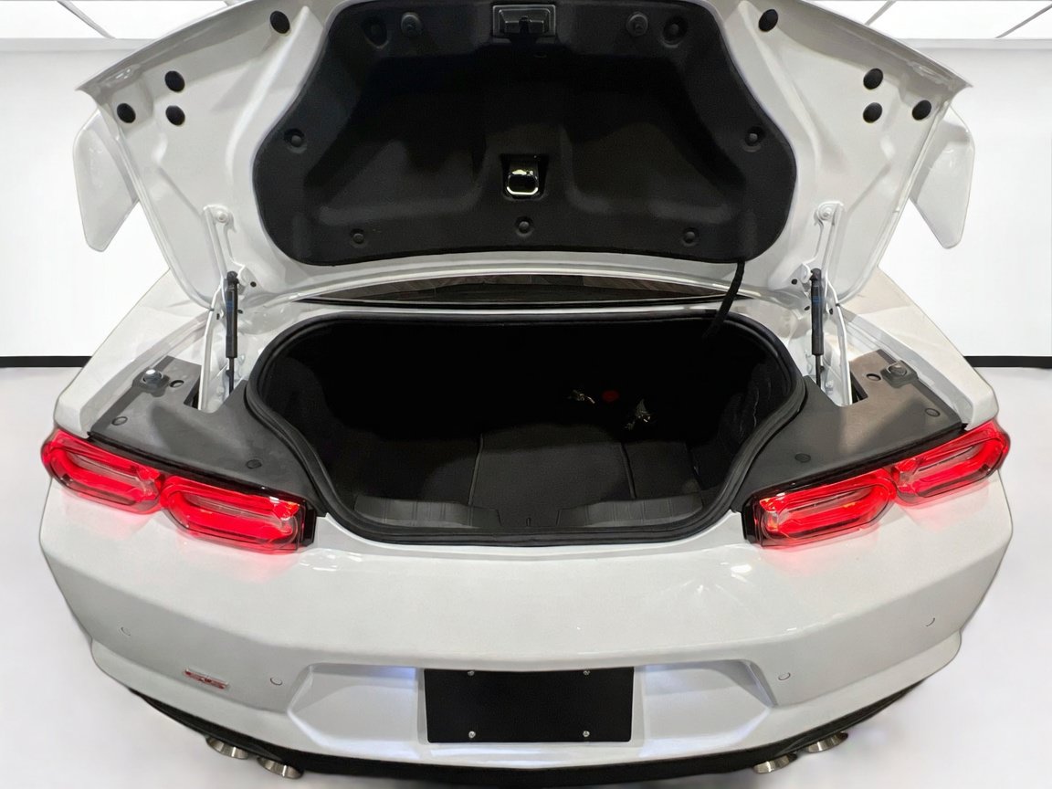 Used 2023 Chevrolet Camaro SS RWD image 20