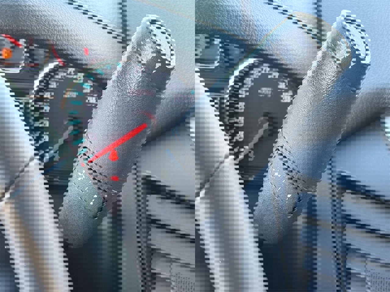 Used 2018 Chevrolet Tahoe LT w/ LT Signature Package image 29