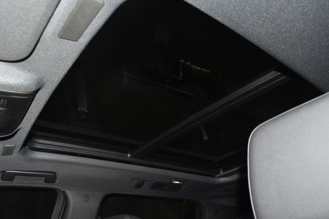 Used 2025 Chevrolet Tahoe Z71 w/ Z71 Off-Road Package image 14