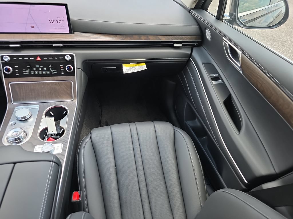 New 2026 Genesis GV80 2.5T Select AWD/4WD image 16