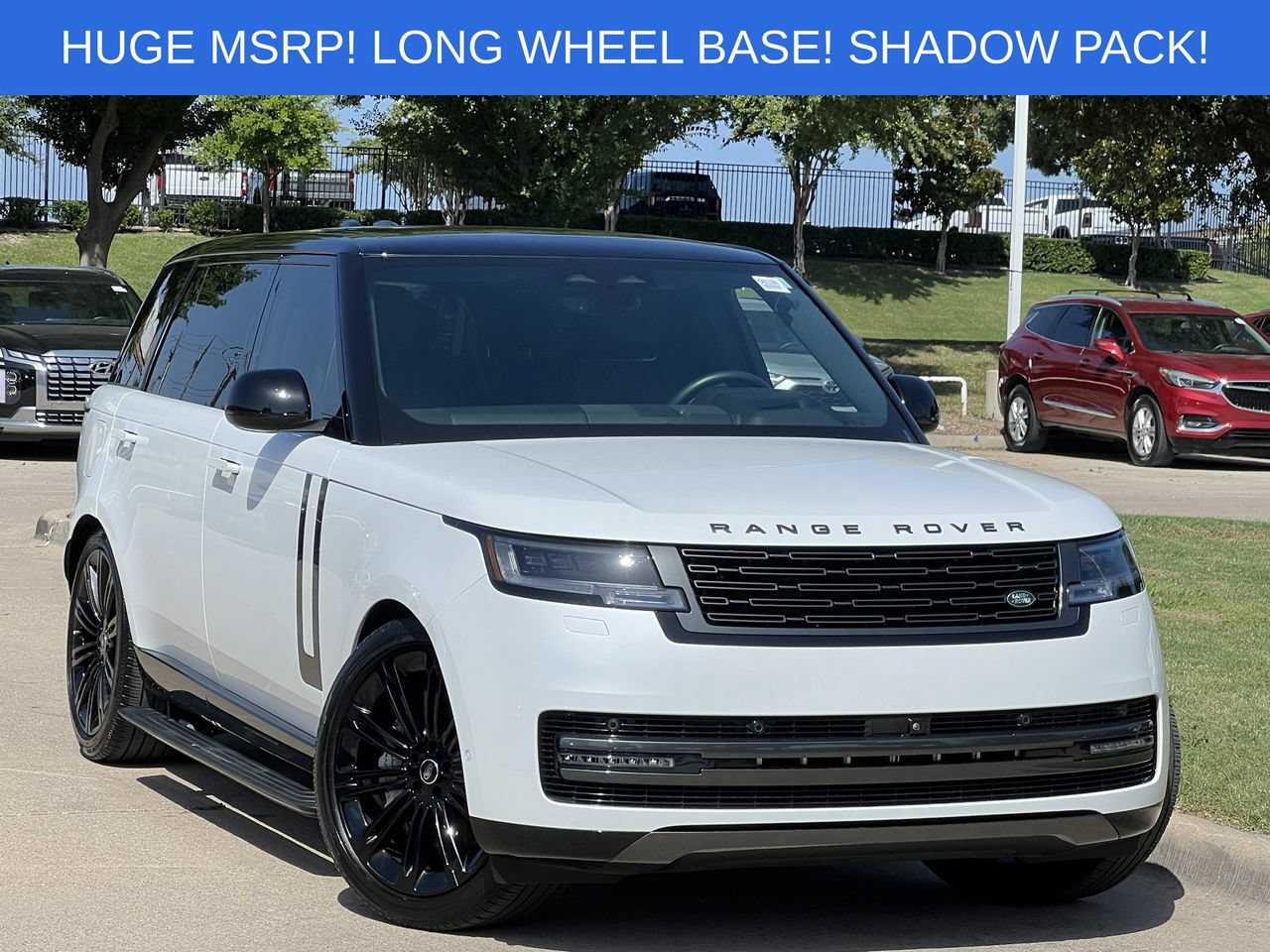 Used 2025 Land Rover Range Rover Long Wheelbase SE AWD/4WD image 2