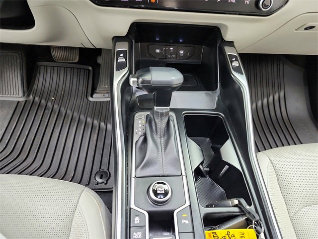 Used 2025 Kia Sorento S w/ Panoramic Sunroof Package image 23