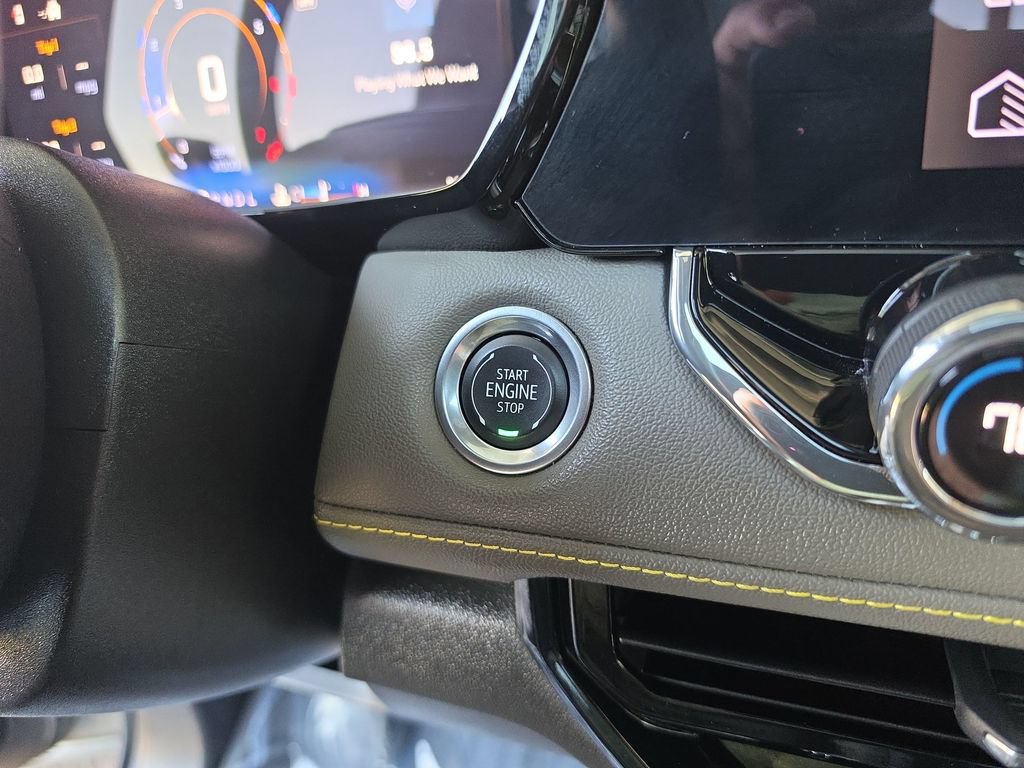 Certified 2025 Chevrolet Colorado ZR2 w/ Midnight Edition AWD/4WD image 20