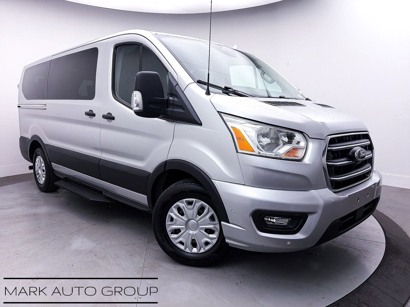 Used 2020 Ford Transit 150 XLT image 1