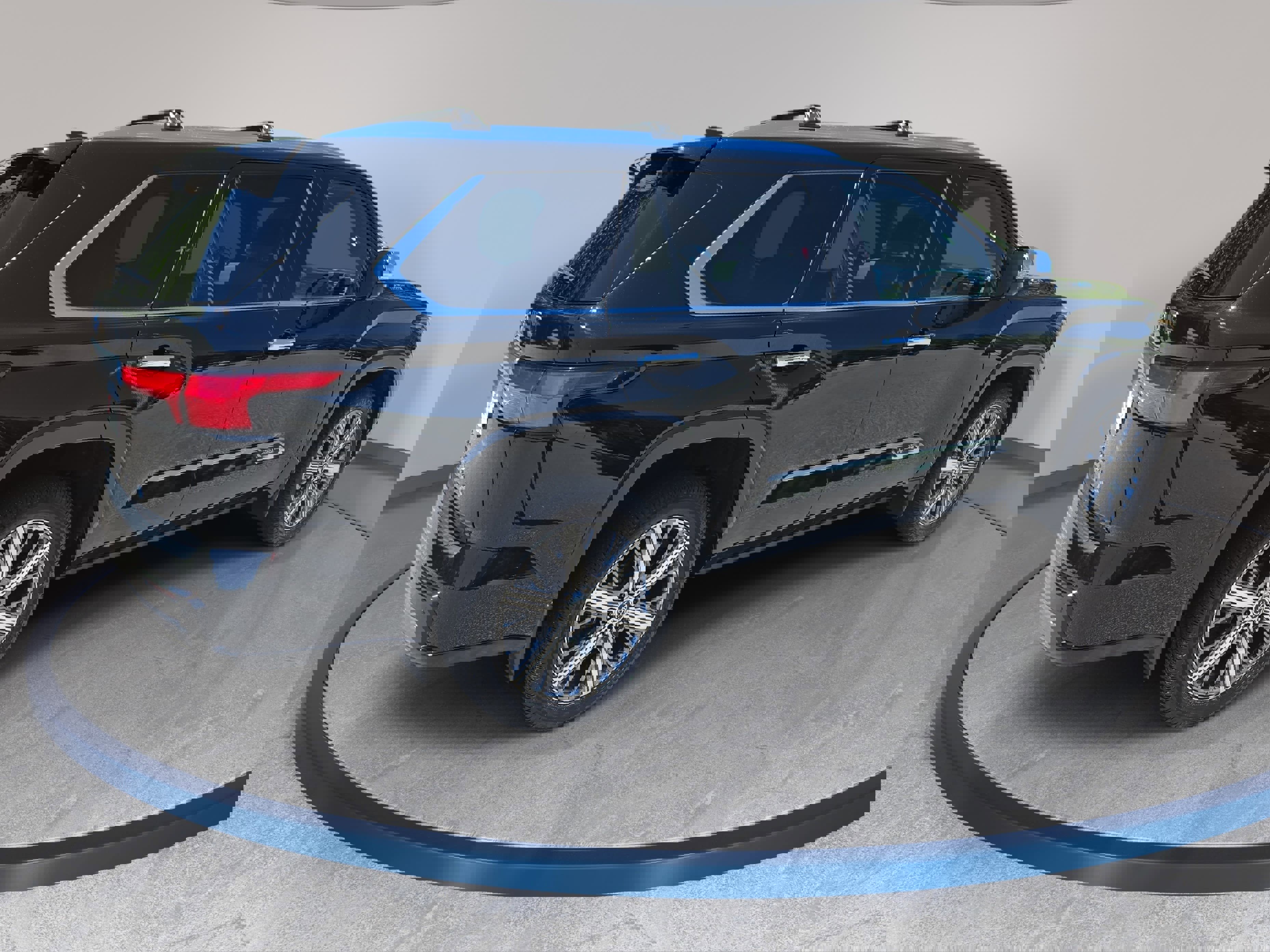 Used 2024 Toyota Sequoia Capstone AWD/4WD image 5