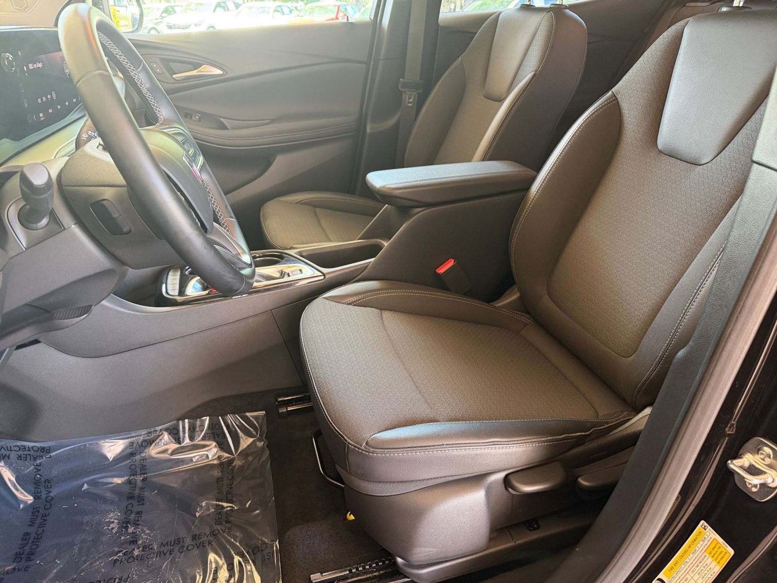 Used 2025 Buick Encore GX Preferred FWD image 25