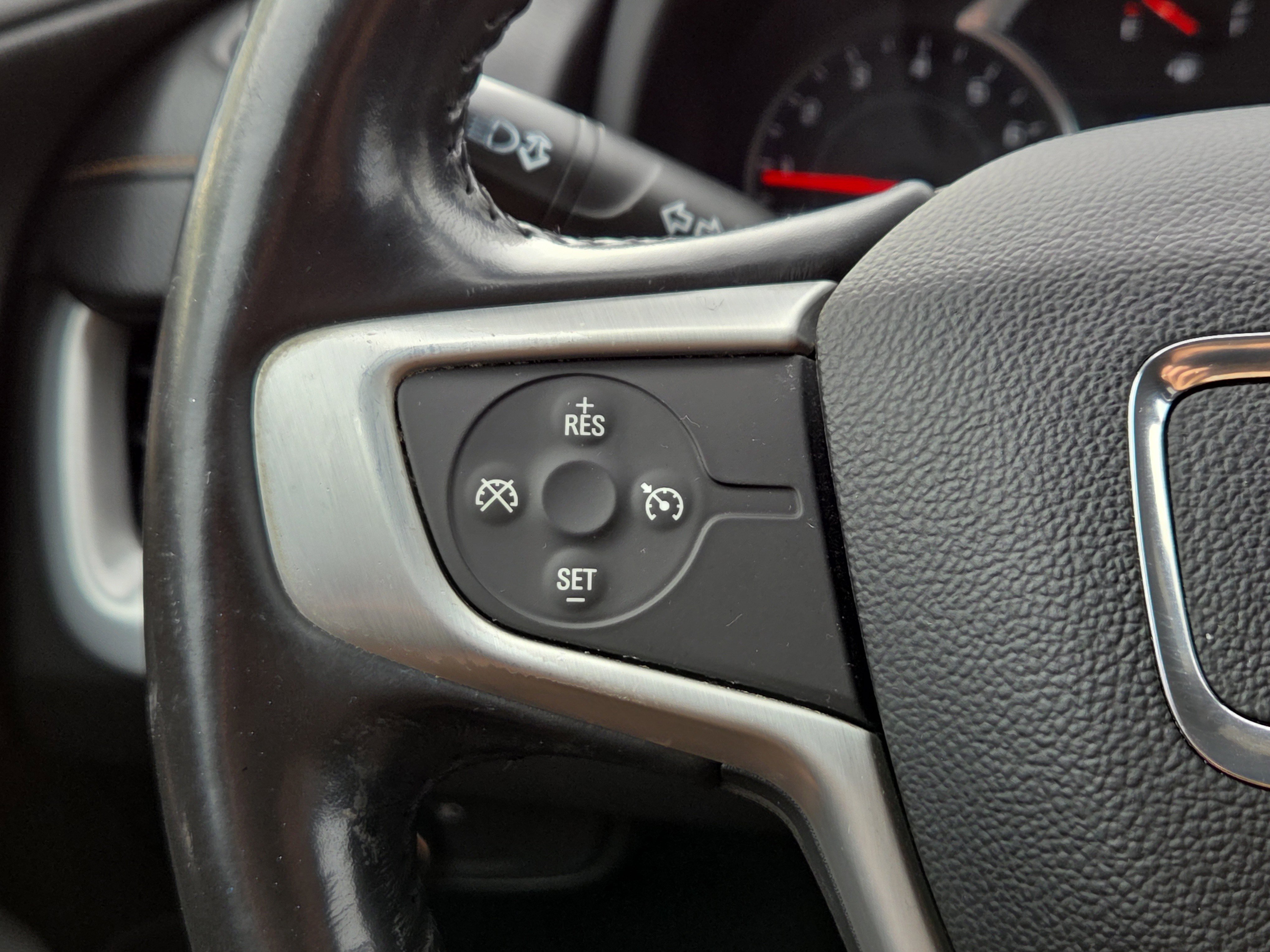 Used 2019 GMC Terrain SLE image 16