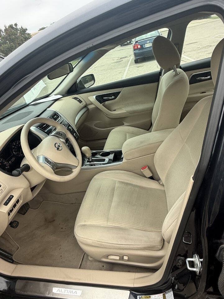 Used 2014 Nissan Altima 2.5 S FWD image 7