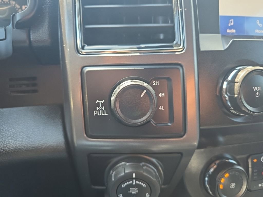 Used 2020 Ford F150 XLT w/ Equipment Group 302A Luxury AWD/4WD image 26