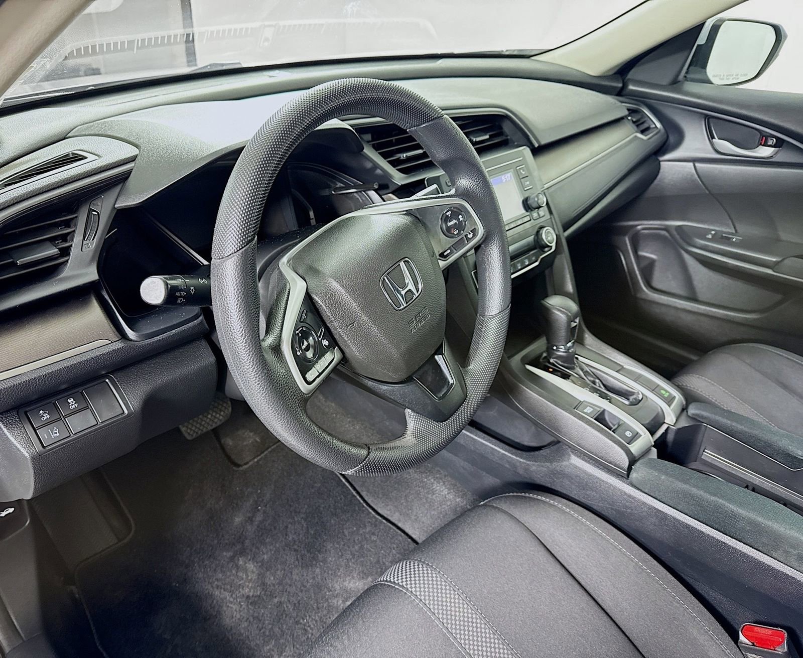 Used 2019 Honda Civic LX image 8