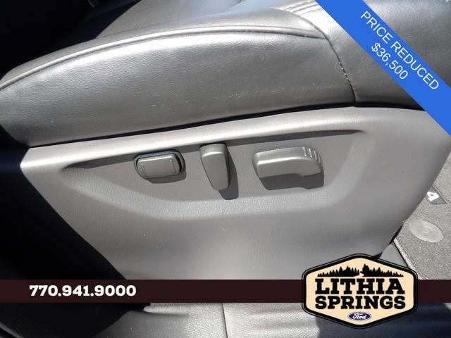 Used 2024 Nissan Armada SV AWD/4WD image 32