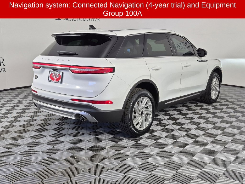 Used 2025 Lincoln Corsair FWD image 4