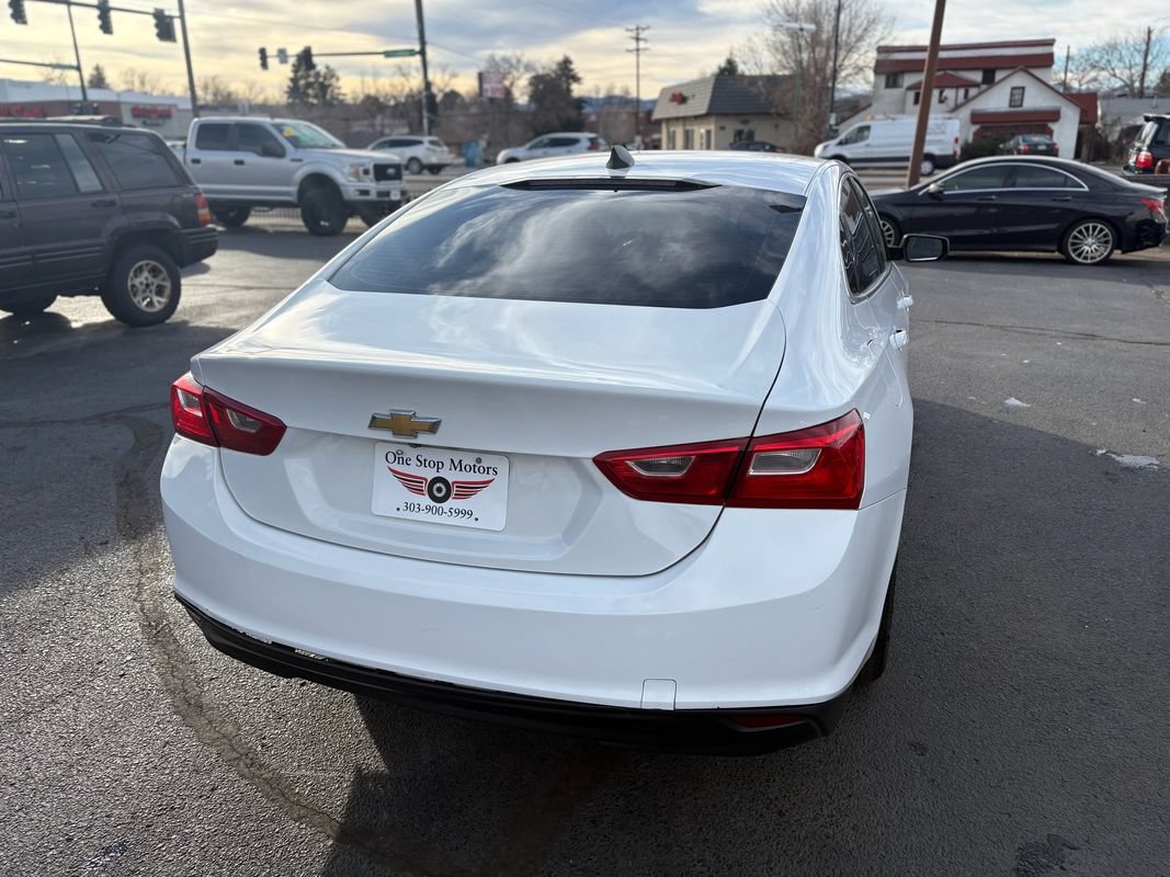Used 2018 Chevrolet Malibu LS FWD image 3