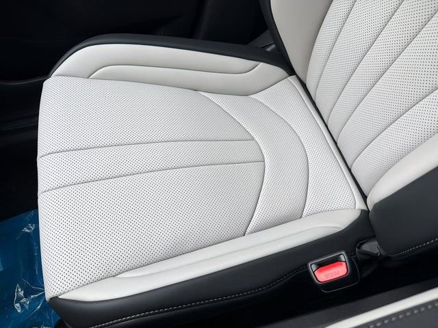 New 2026 Lexus TX 500h AWD image 35